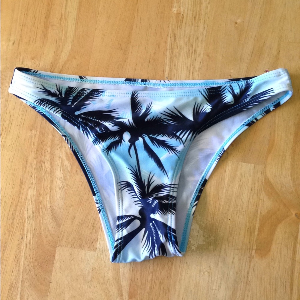Free add on Xs bikini bottoms